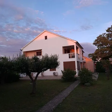 Apartment Studio Apartment Vita *